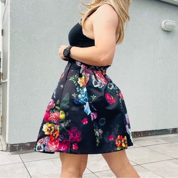 Ted Baker Black Floral Pattern Satin Tutu Tailored A-Line Skirt NWOT - Picture 6 of 16